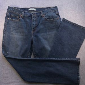 *NWOT* Levi’s 515 Bootcut Jeans w/ Flap Pockets